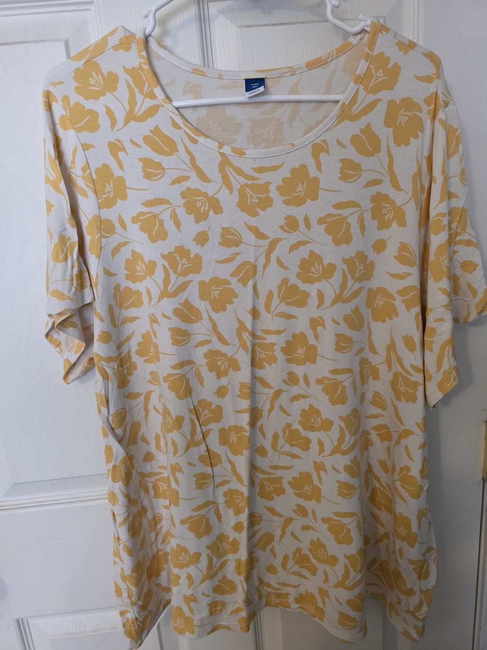 Lot Of 8 Oldnavy Tops. All Size Xxl.